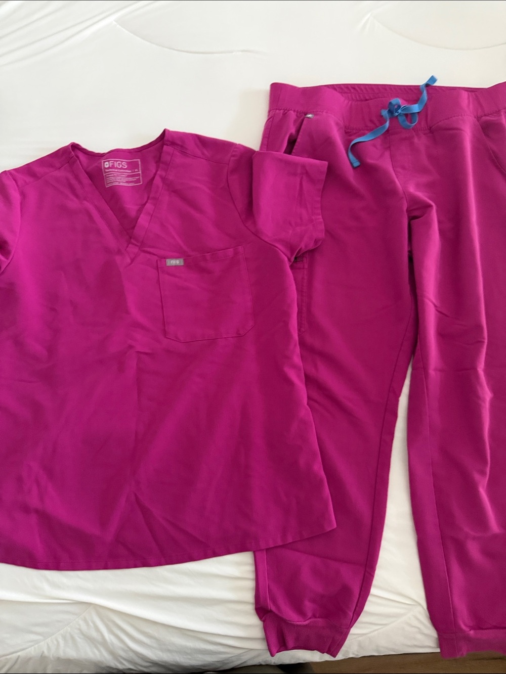 Figs Women's Scrub Set in Fuchsia with Blue Drawstring